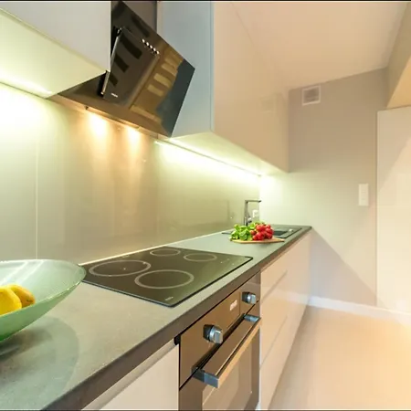 P&o Center Apartment